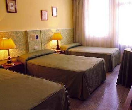 Hotel Casablanca Vigo Room photo